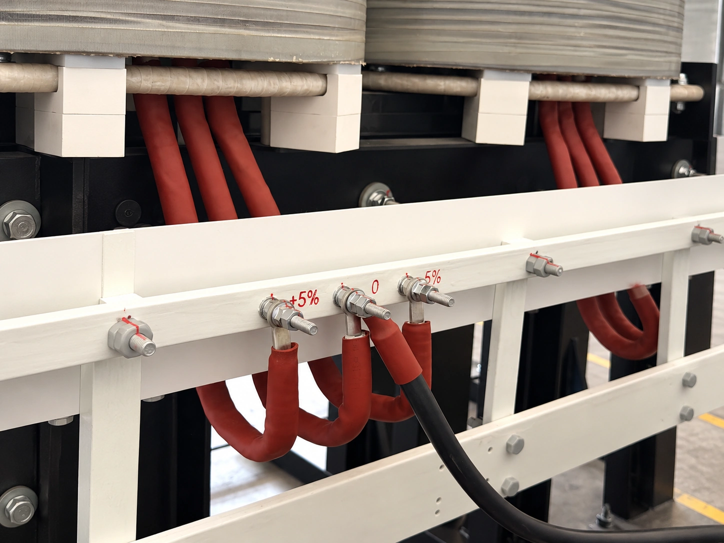 Phase-Shifting Rectifier Transformer for Heavy-Duty EV Charging product image 5