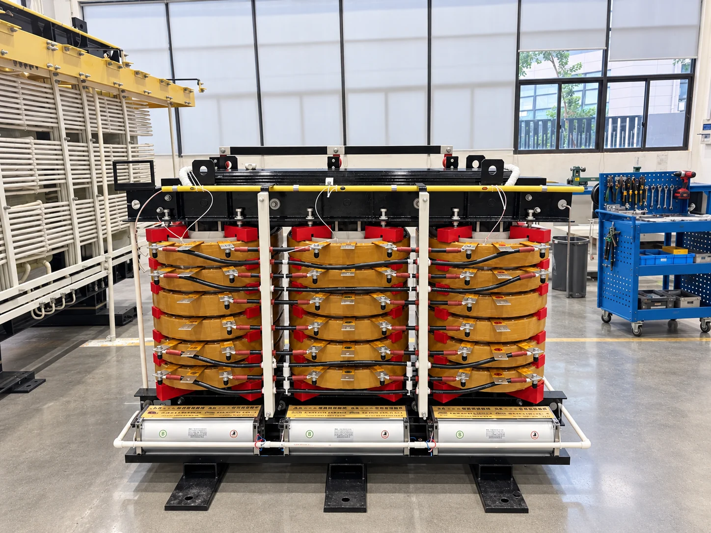 Segmented Phase-Shifting Rectifier Transformer for Medium Voltage Drives product image 1